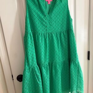 Lilly Pulitzer vibrant green tiered sleeves dress, eyelet design.
